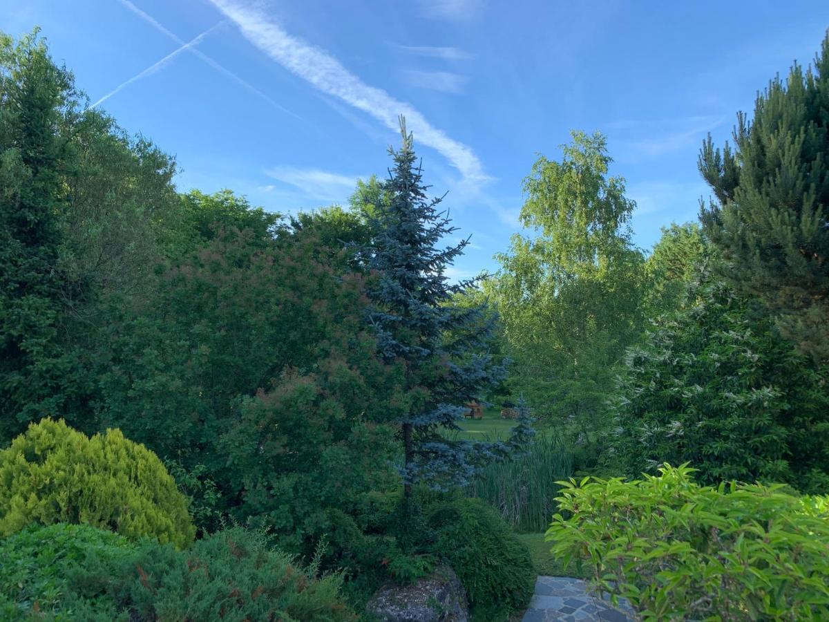 La Grignotiere Lodge & Spa Crecy-la-Chapelle Екстериор снимка