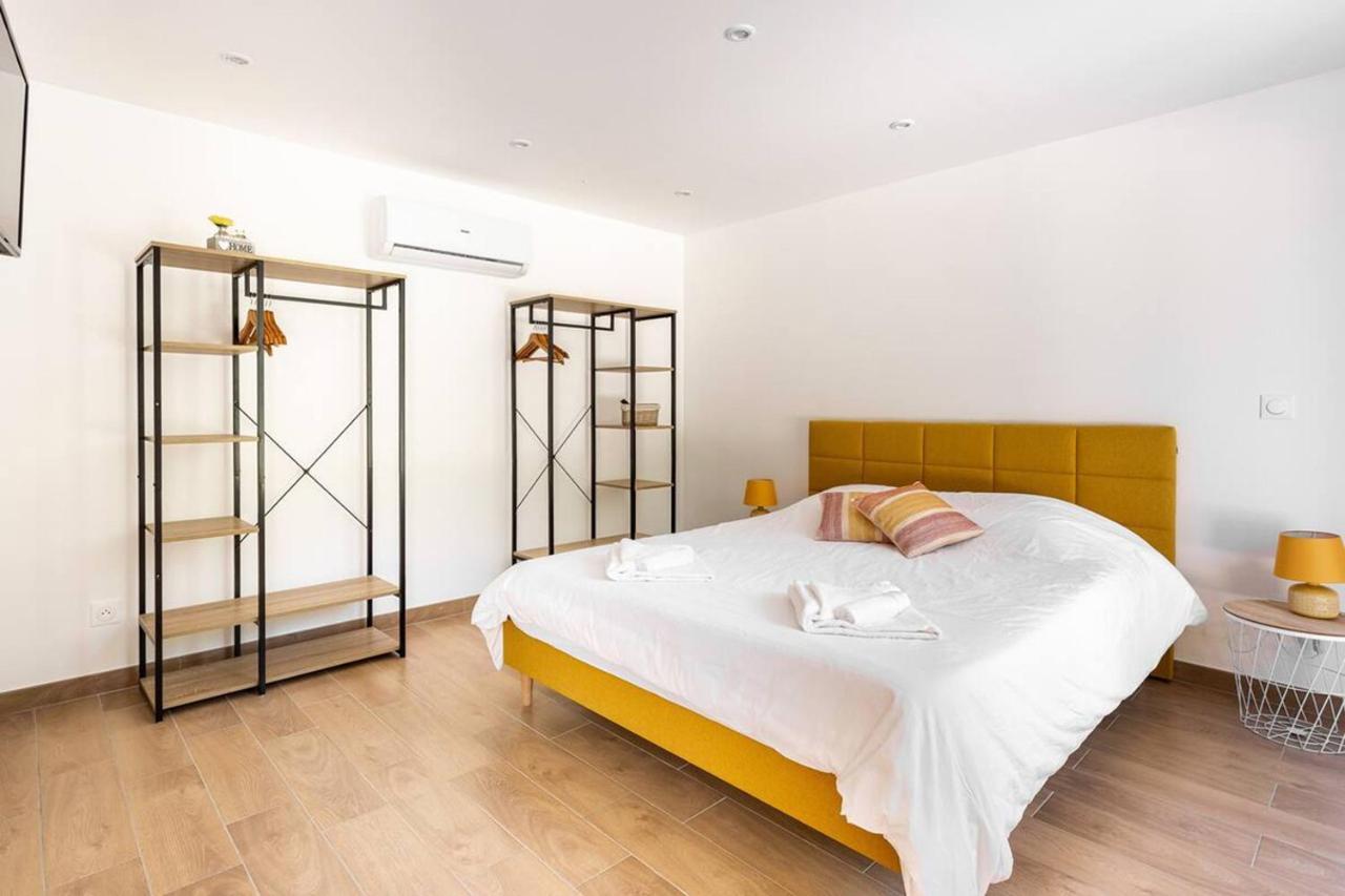 La Grignotiere Lodge & Spa Crecy-la-Chapelle Екстериор снимка
