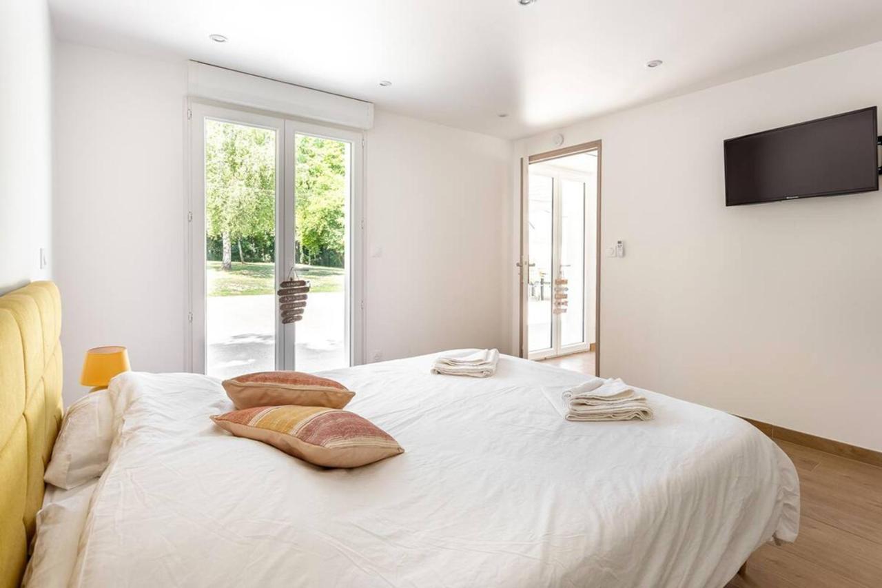 La Grignotiere Lodge & Spa Crecy-la-Chapelle Екстериор снимка