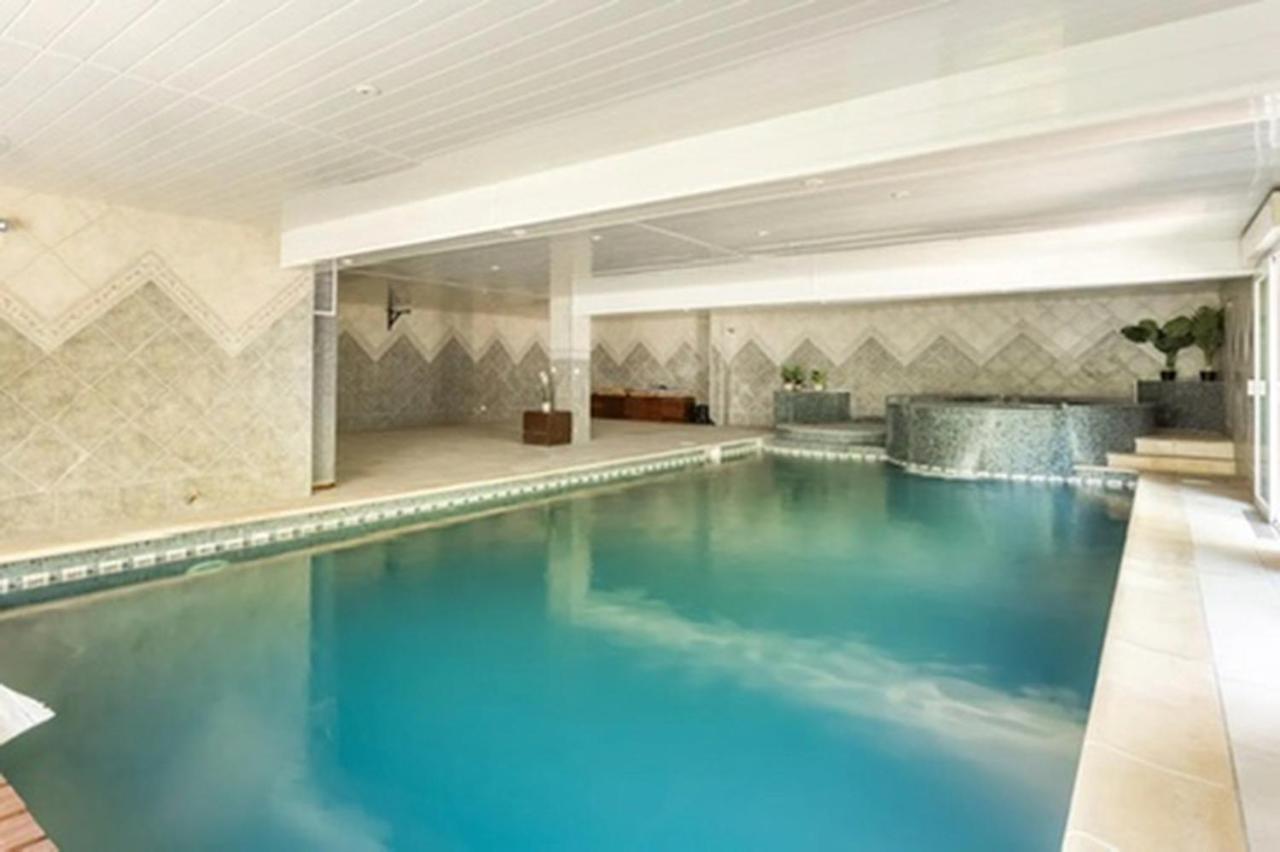 La Grignotiere Lodge & Spa Crecy-la-Chapelle Екстериор снимка