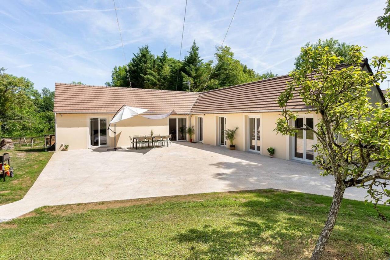 La Grignotiere Lodge & Spa Crecy-la-Chapelle Екстериор снимка